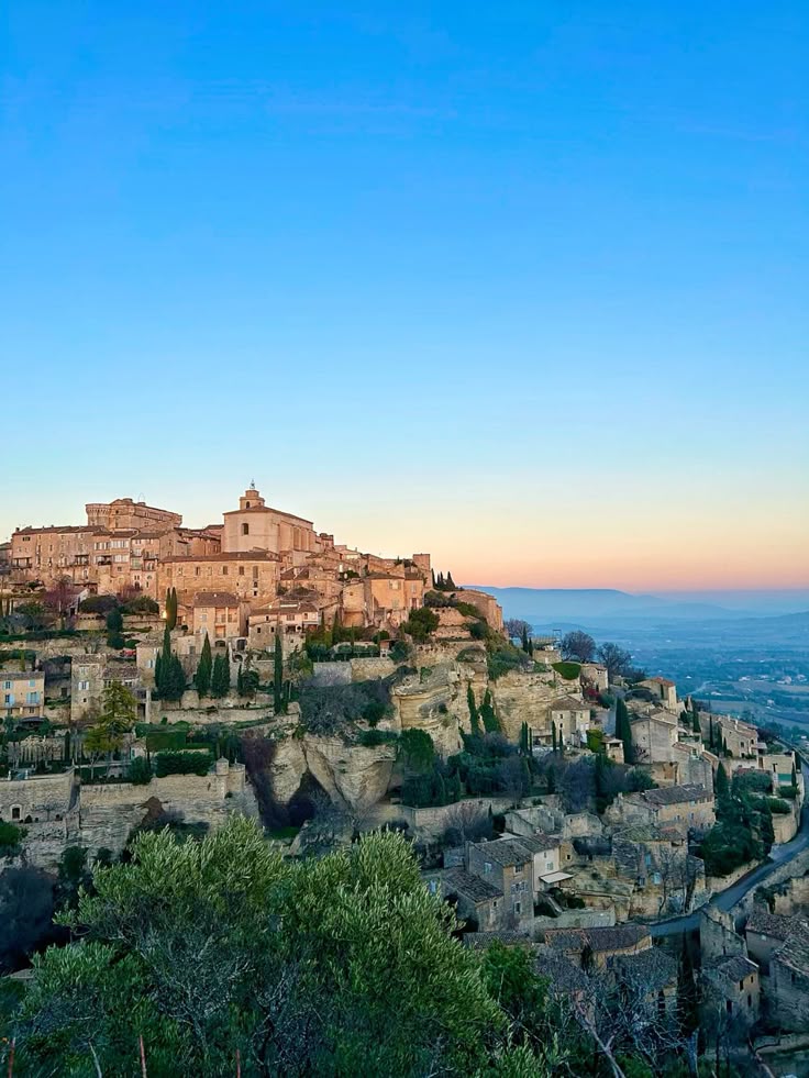 Villages perchés du Luberon — à 35 minutes de la Villa des Lys